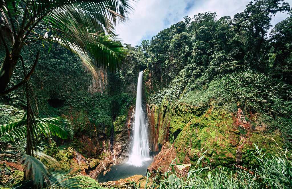 Catarata del Toro waterfall in the Central Valley, Costa Rica Catarata del Toro waterfall in the Central Valley, Costa Rica