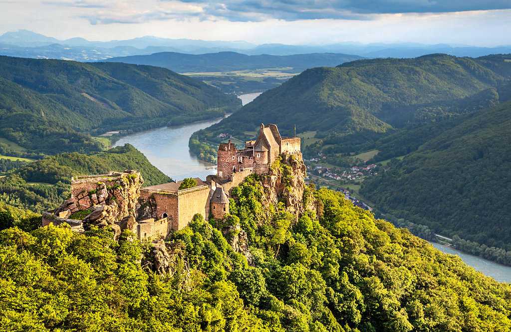 Aggstein Castle on the Danube river in Dürnstein, Austria