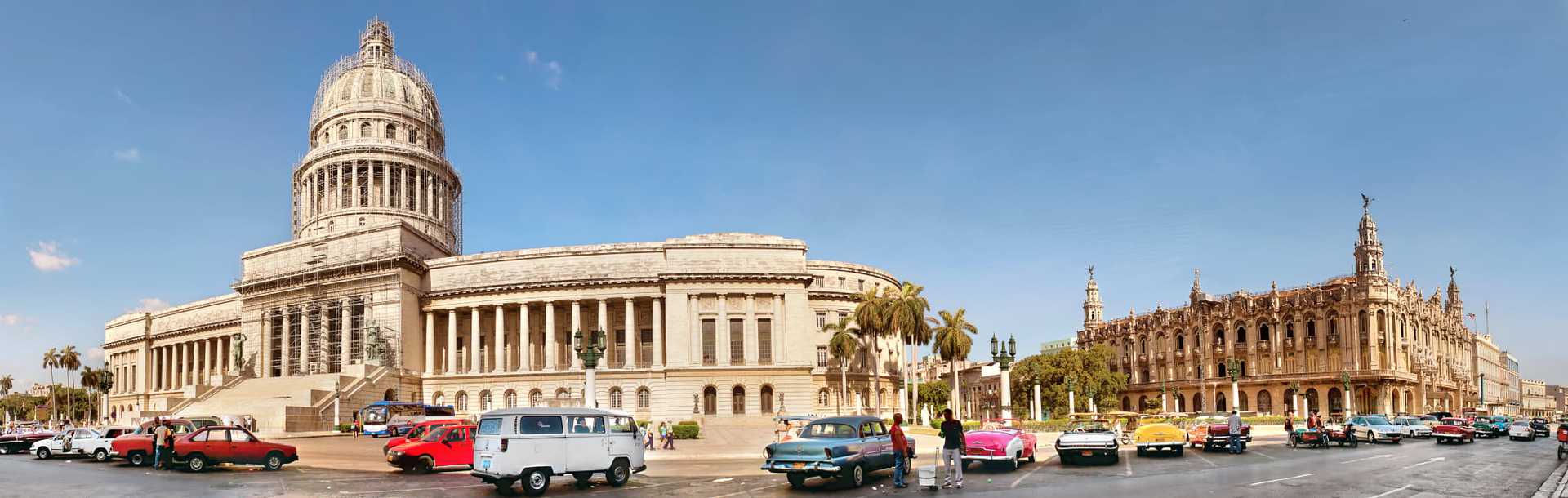 Cuba Tour - Havana El Capitolio and Vintage Cars