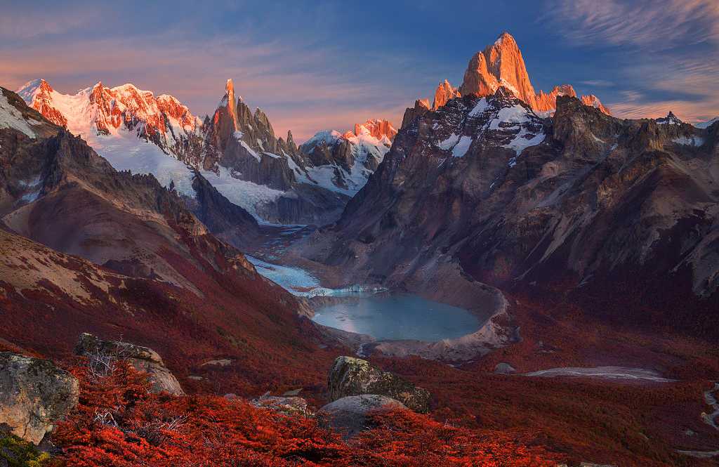 Fitz Roy Mountain, Patagonia Autumn at Fitz Roy Mountain, Patagonia