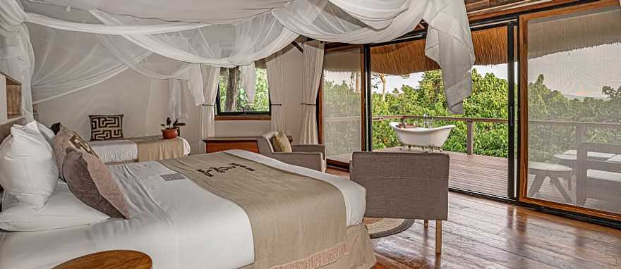 Luxury lodge in Uganda