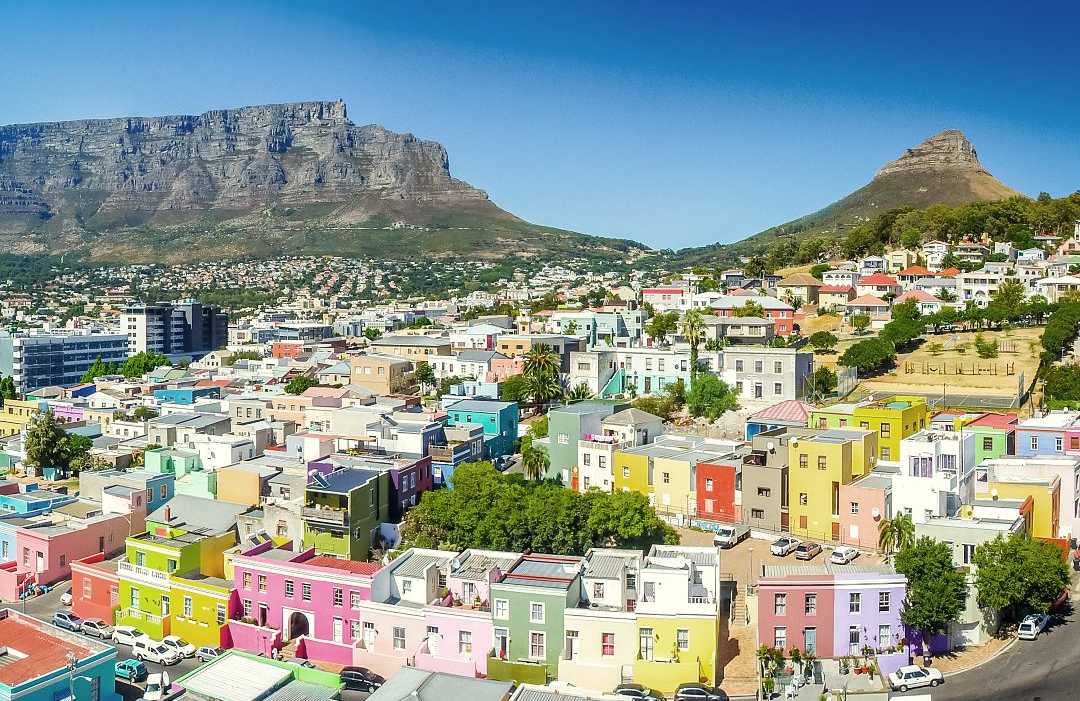 Bo-Kaap in Cape Town, South Africa. Photo by SkyPixels - CC BY-SA 4.0 Bo-Kaap in Cape Town, South Africa. Photo by SkyPixels - CC BY-SA 4.0