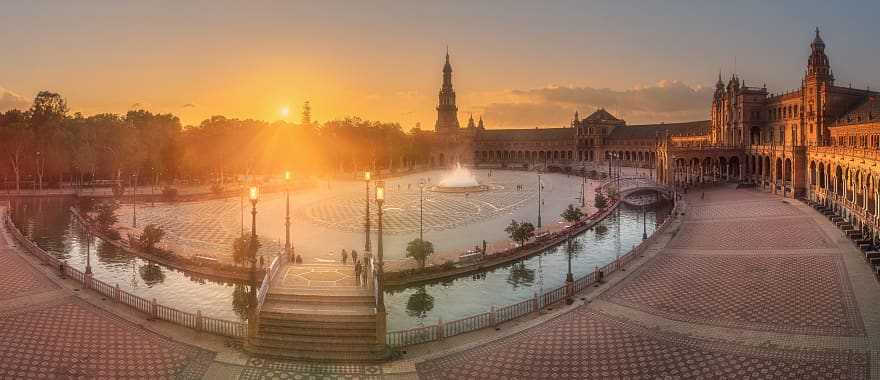 Seville, Plaza de España at sunset 