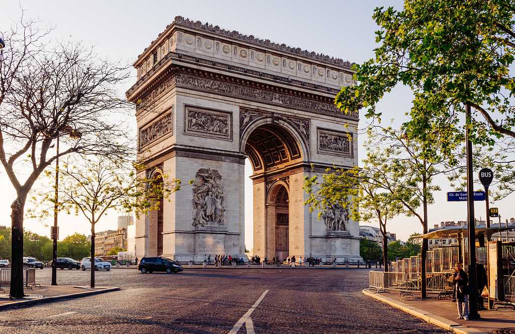 Arc de Triomphe, Paris One of the iconic places of Paris - Arc de Triomphe