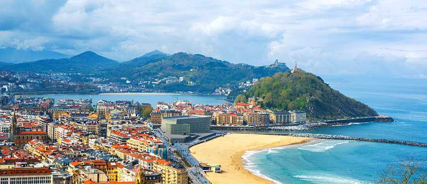  View of the Zurriola Beach in San Sebastian, Spain.