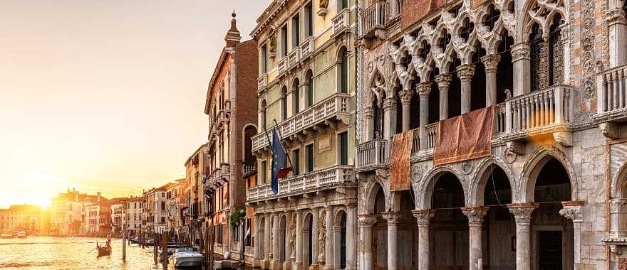 The Ca 'd'Oro Palace (Palazzo Santa Sofia) is also referred to as the "Golden House", Venice