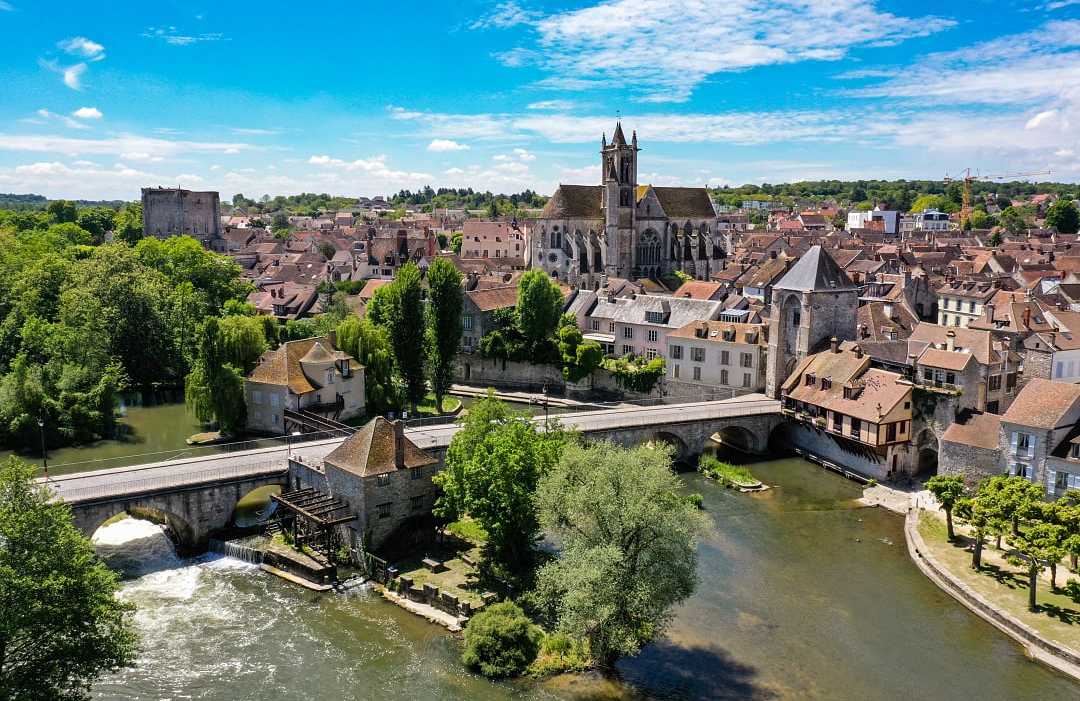 The medieval town of Moret-sur-Loing.