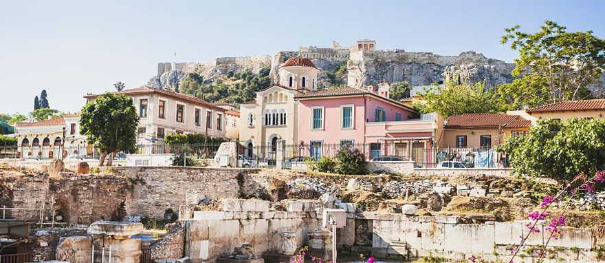 Plaka is the most ancient district of Athens in its very center, right below the Acropolis.