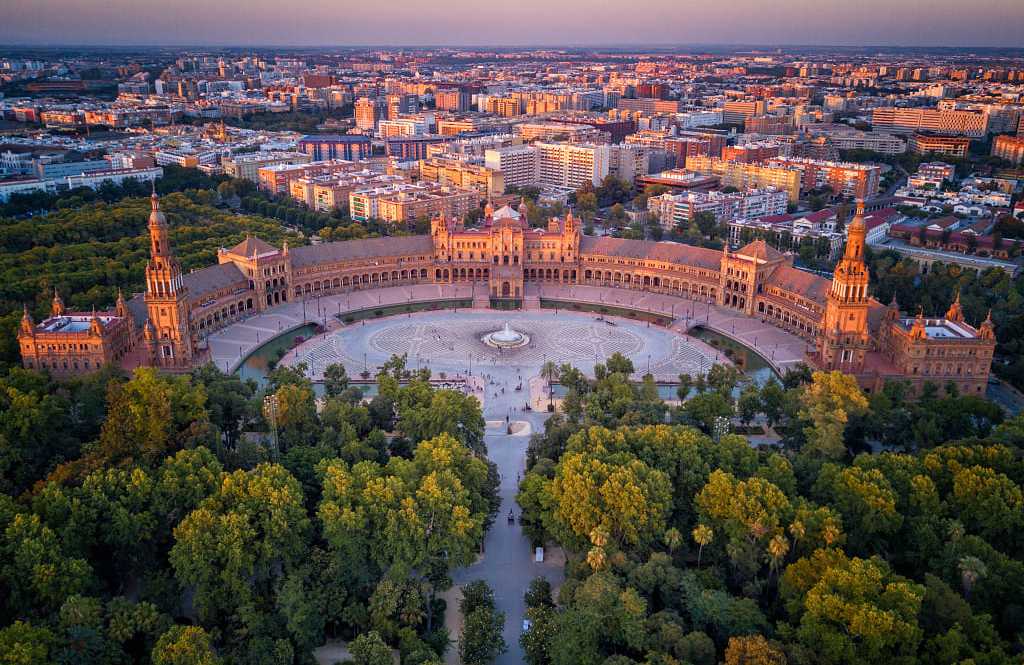 Plaza d'Espańa in Seville, Spain