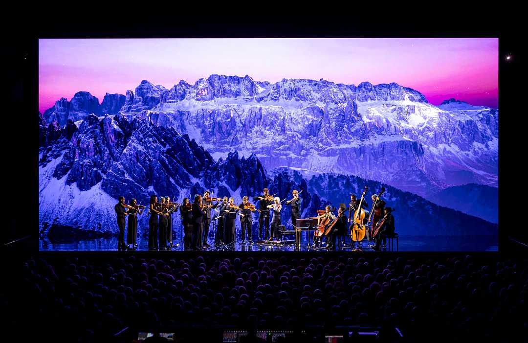 Schleswig-Holstein Music Festival Finale with Daniel Hope. Photo courtesy of 54° / Felix Koenig Schleswig-Holstein Music Festival Finale with Daniel Hope in Germany